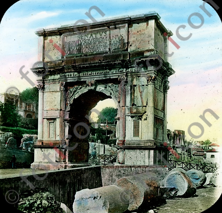 Der Triumphbogen des Titus (foticon-simon-033-042.jpg)